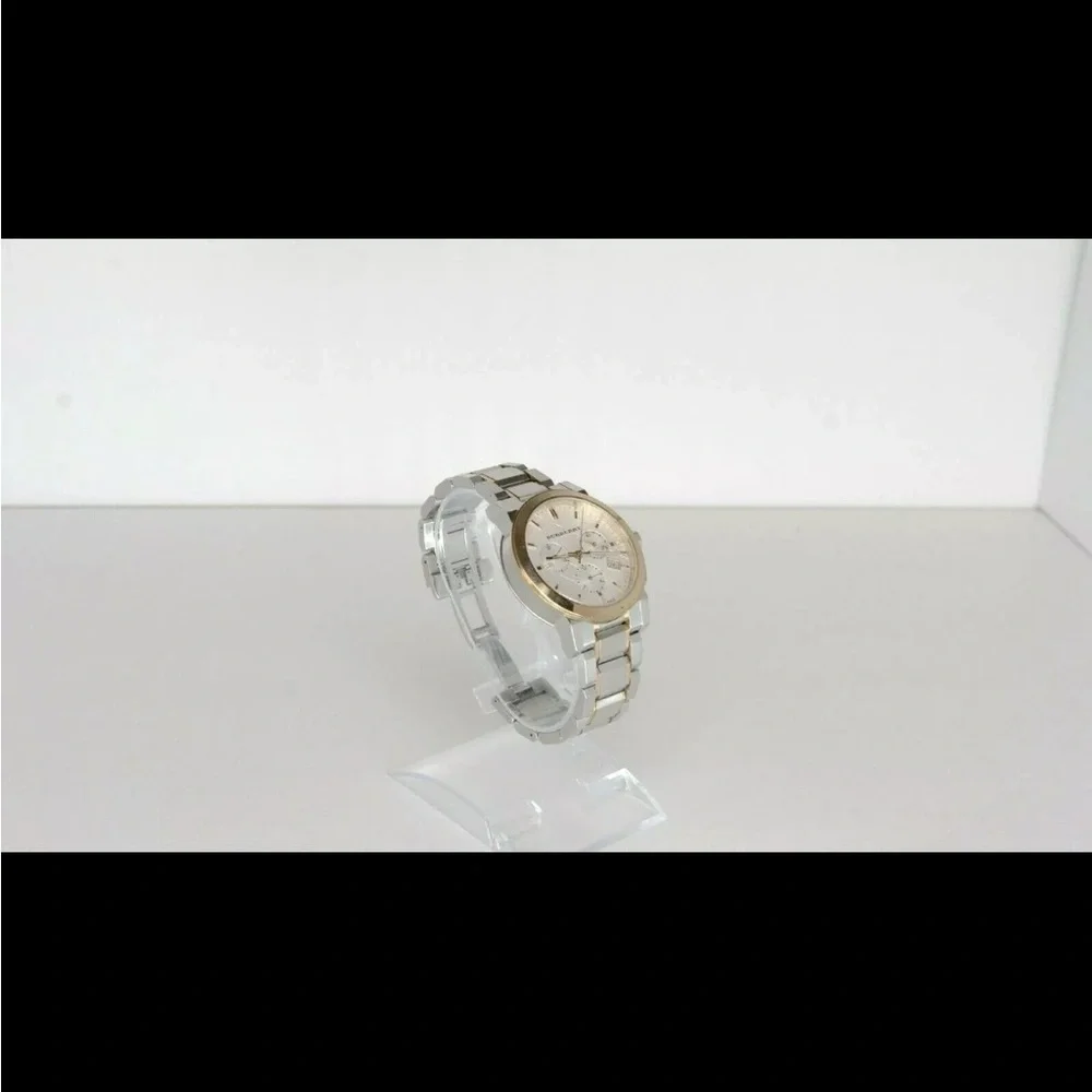 Burberry bu1374 Watch #129 new battery